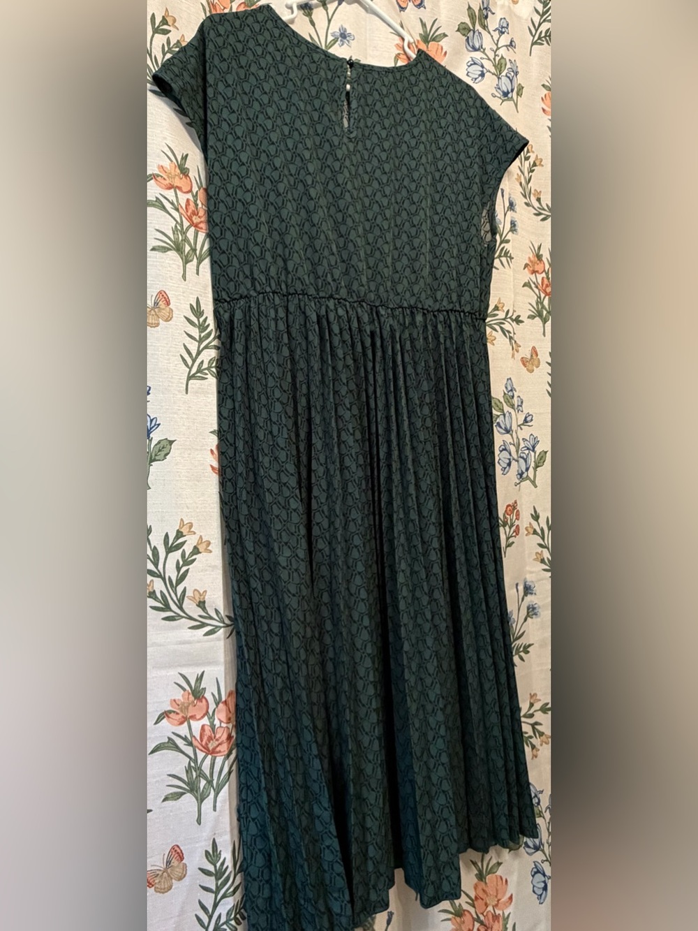 Women’s Forest Green Short-Sleeve Midi Dress